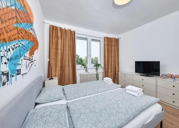 Apartmán Riverside Center, 3 Bedroom Near Danube River Bratislava